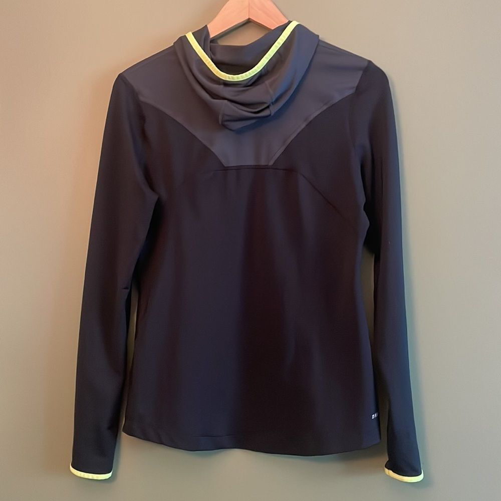 Nike Running Black Neon Trim Light Pullover Sweater Long Sleeve Athletic Sz L - Picture 7 of 7